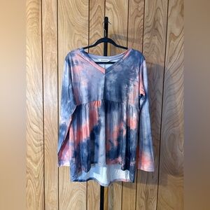 Davi & Dani Tie Dye Babydoll Long Sleeve Top
